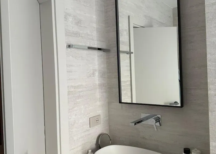 Luxury Escape With Stunning Sea View Durrës